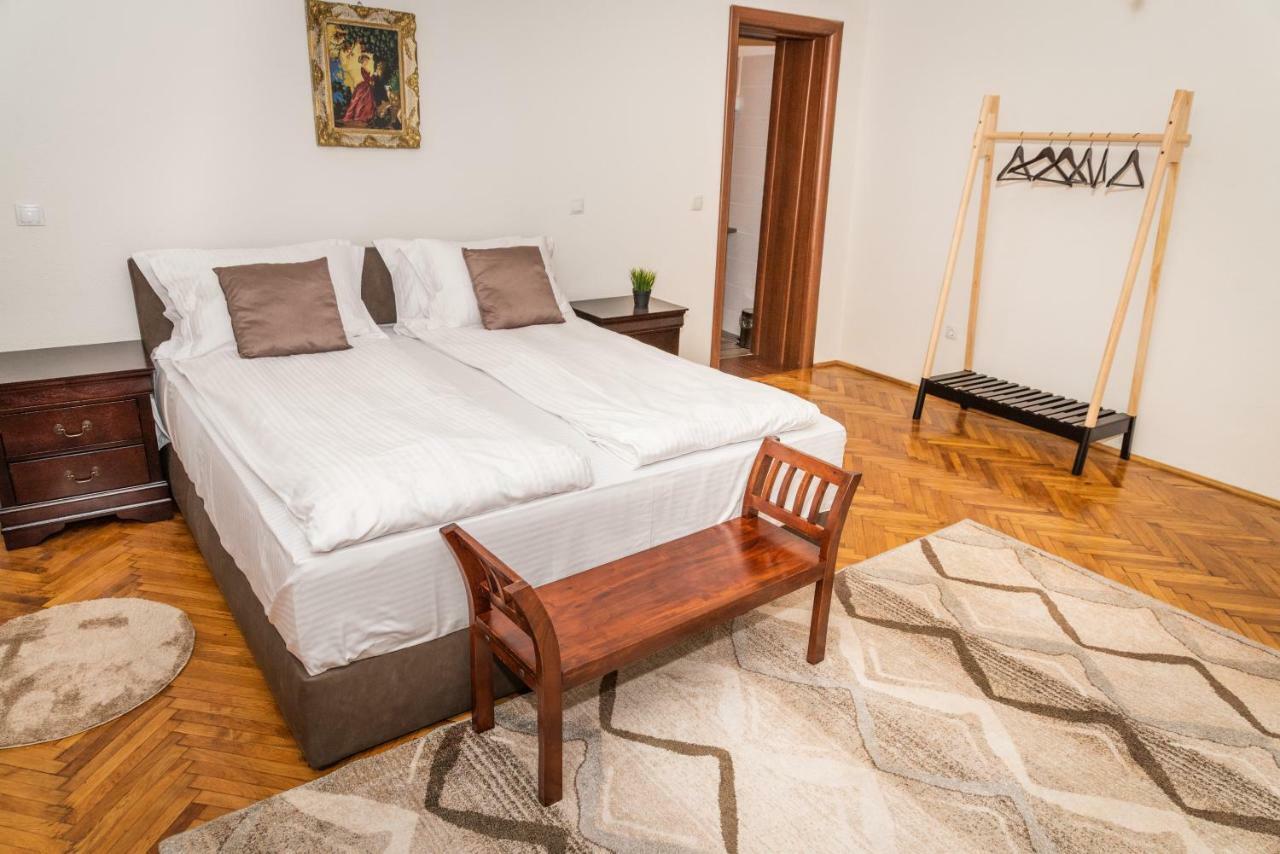 Musik Apartments Old Town Sibiu Esterno foto