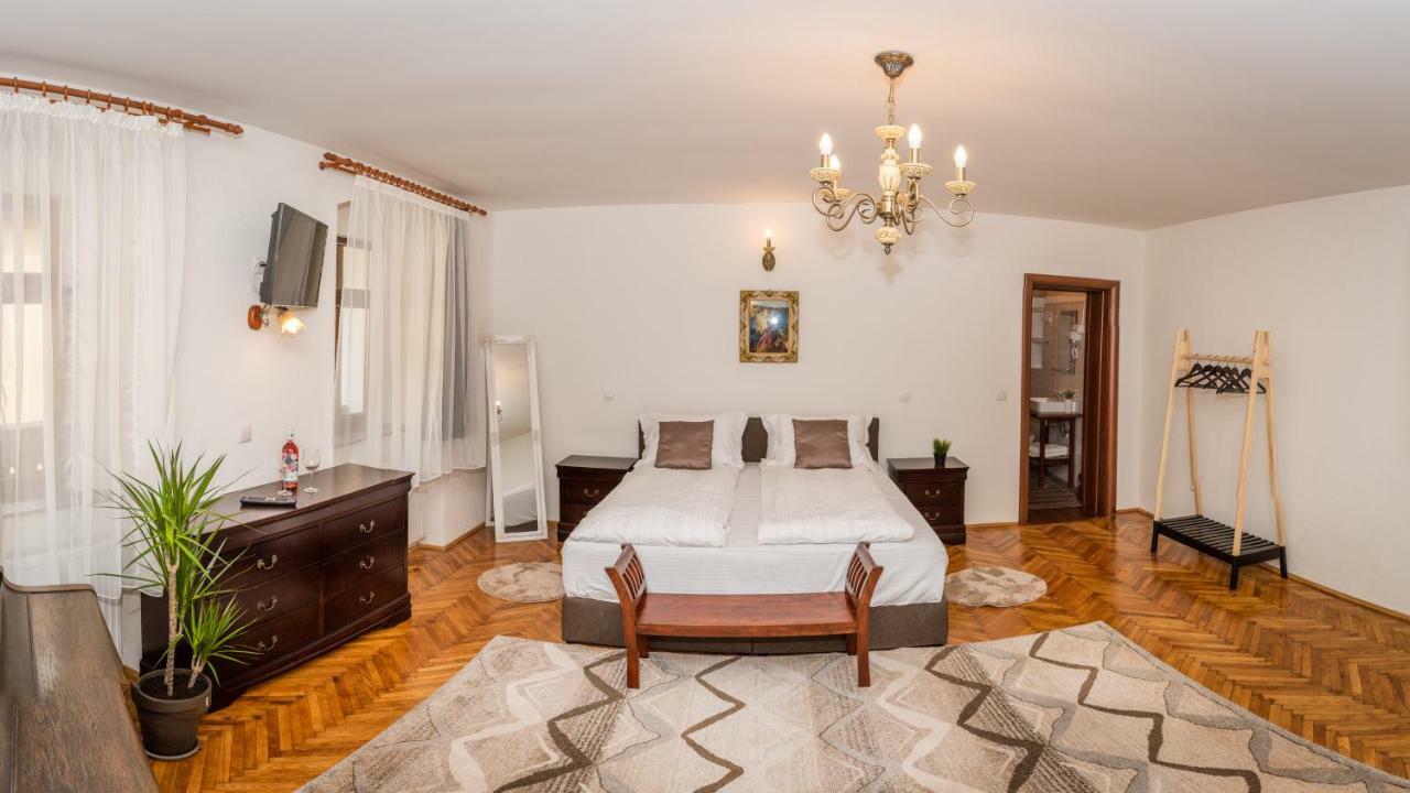 Musik Apartments Old Town Sibiu Esterno foto