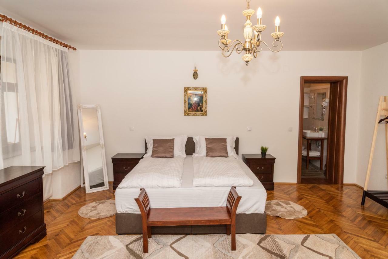 Musik Apartments Old Town Sibiu Esterno foto